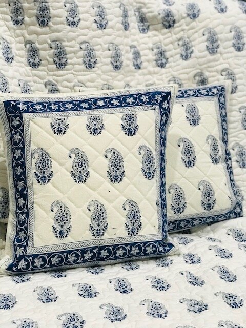 Jaipuri Hand Block Printed Quilted Cushion– CC1004