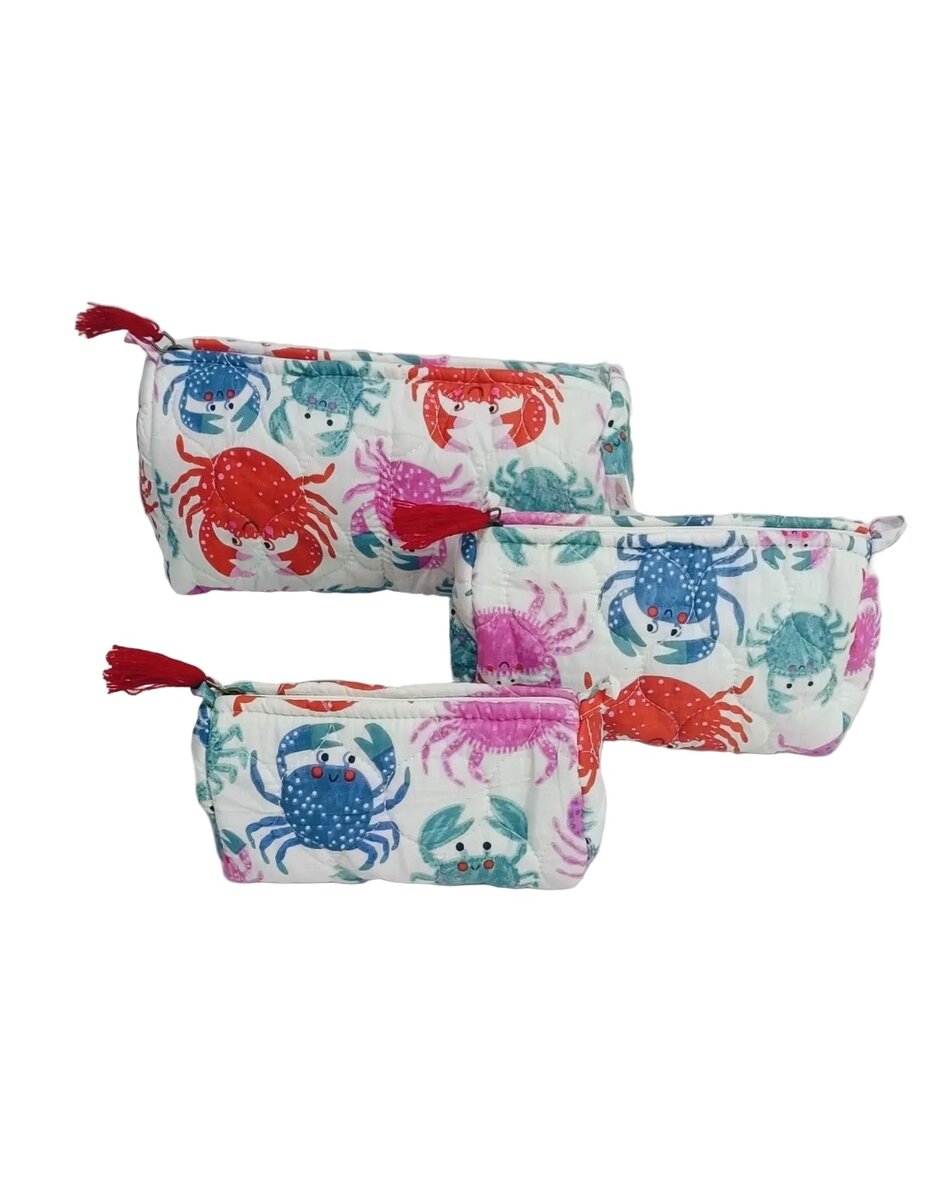 Set of 3 cosmetic bag/pouches with waterproof lining