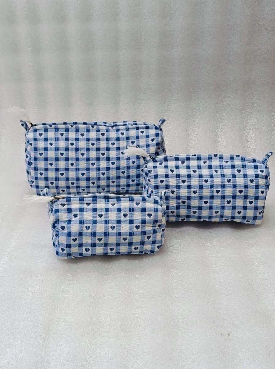 Set of 3 cosmetic bag/pouches with waterproof lining