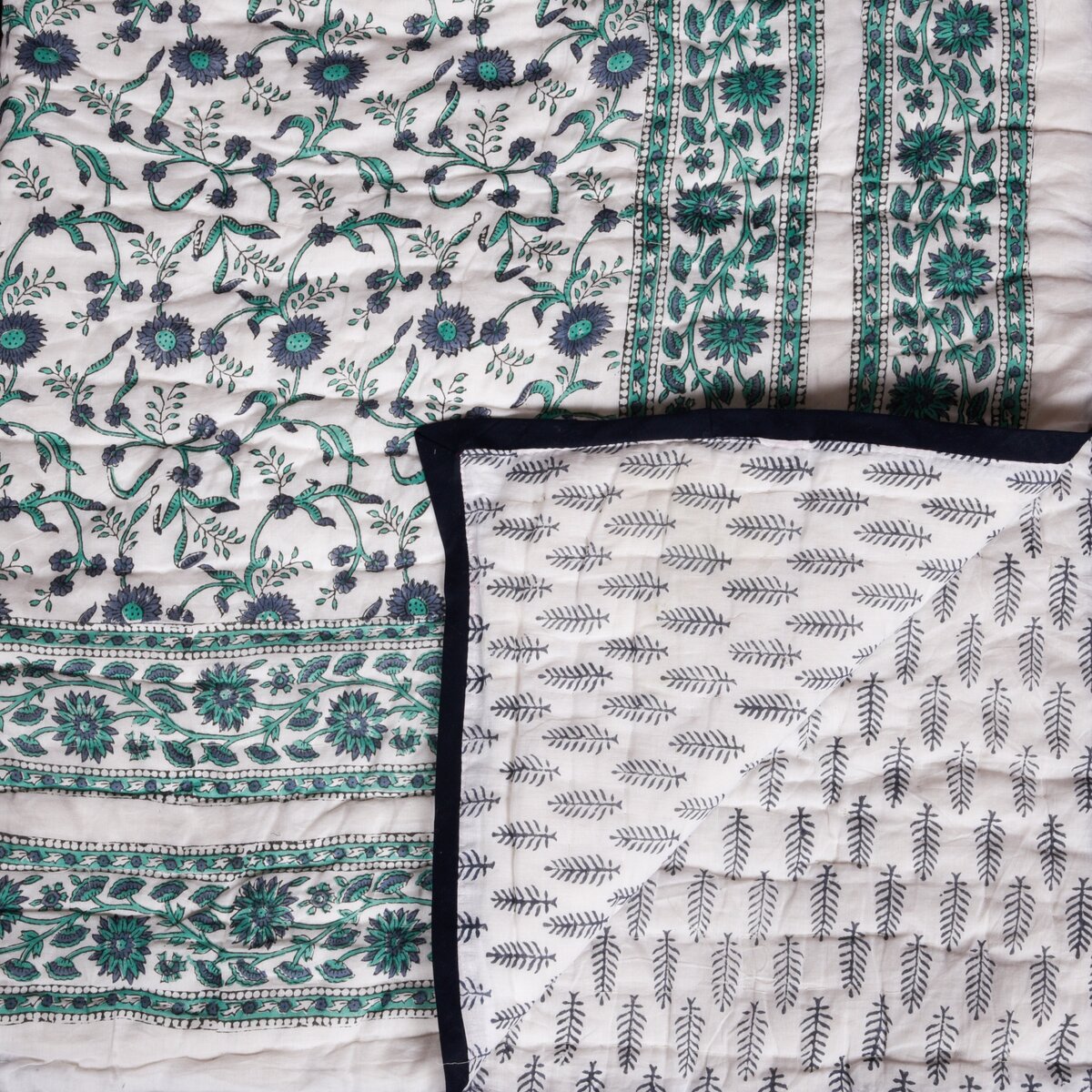 Single bed pure cotton block print quilt (Rajai) Winter blanket (60 x 90 Inches)