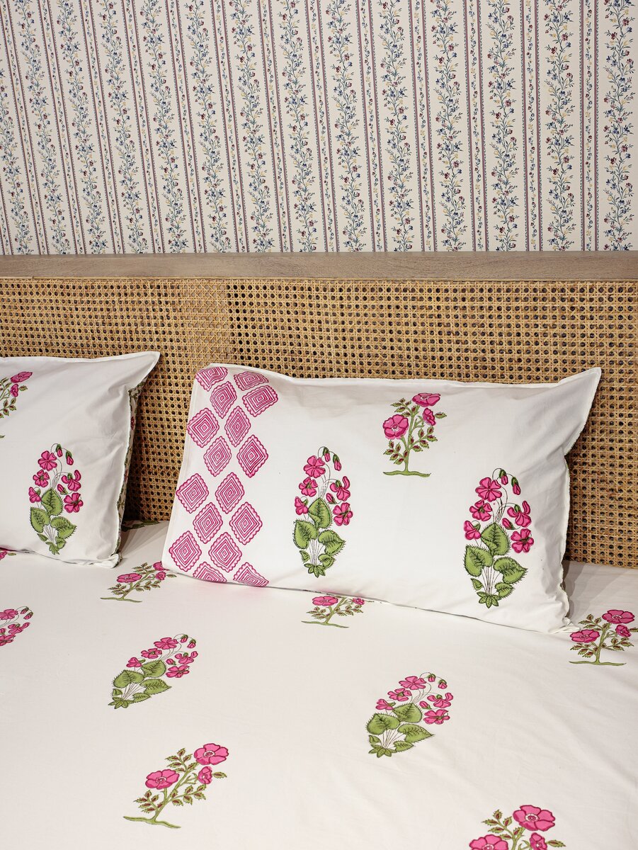 Premium Percale Cotton Super King Bedsheet with 2 Pillow Covers
