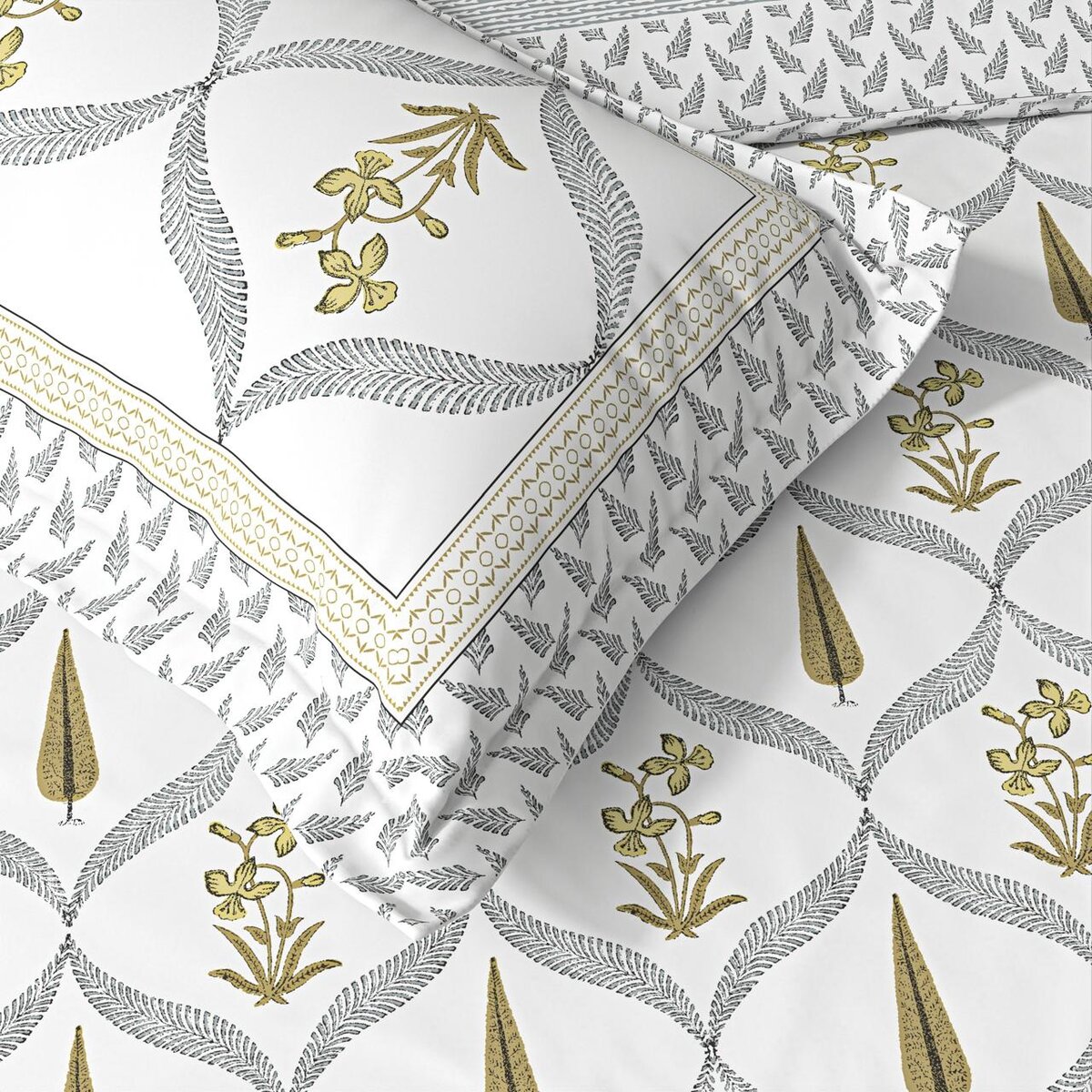 Extra Soft Percale Cotton Super King Handblock Print Bedsheet with 2 Pillow Covers