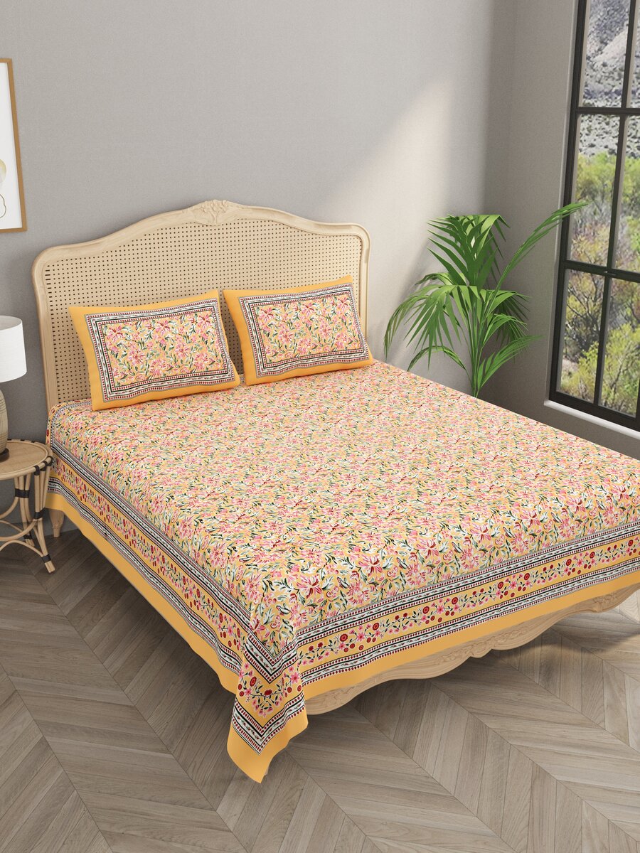 Floral Print Cotton Double King Bedsheet with 2 Pillow Covers