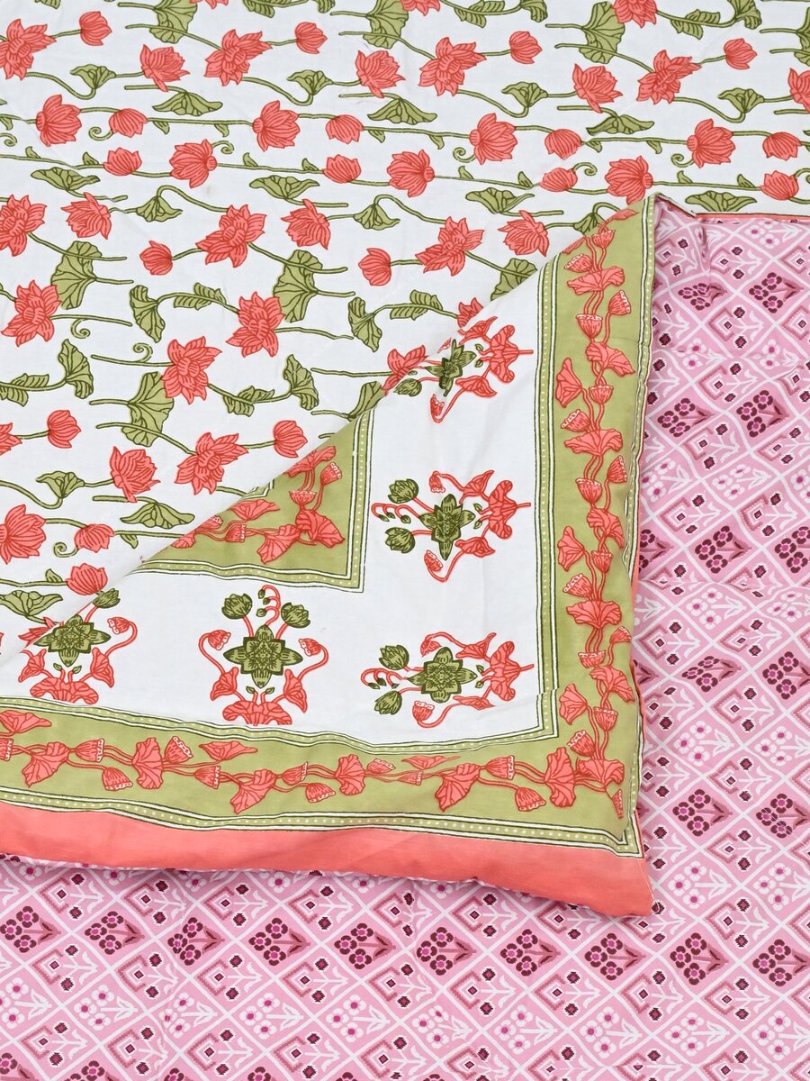 Floral Printed Bedding Set - 1 King Bedsheet, 1 Jaipuri Razai/Quilt, 2 Pillow Covers