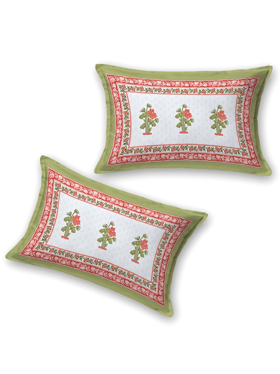 Floral Printed Bedding Set - 1 King Bedsheet, 1 Jaipuri Razai/Quilt, 2 Pillow Covers
