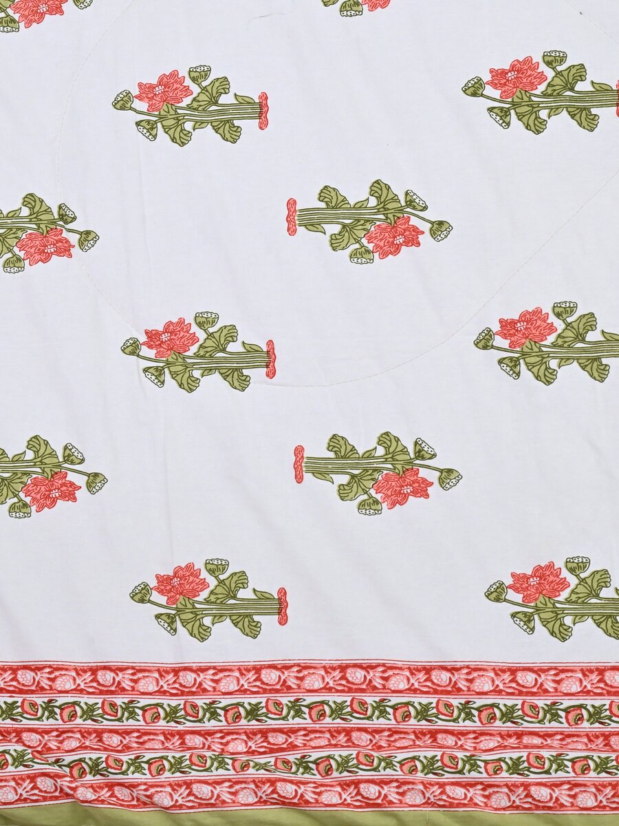 Floral Printed Bedding Set - 1 King Bedsheet, 1 Jaipuri Razai/Quilt, 2 Pillow Covers