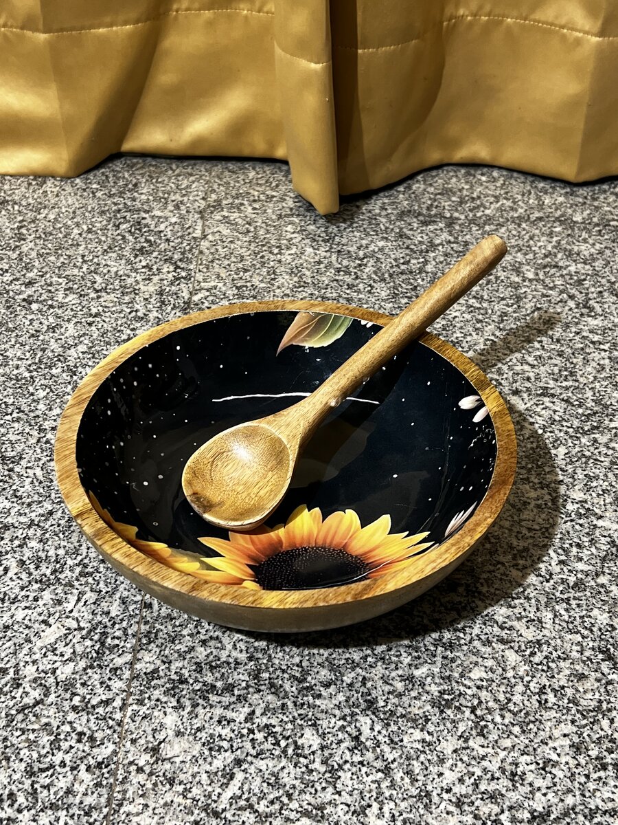 Patterned handcrafted resin salad bowls with serving spoon