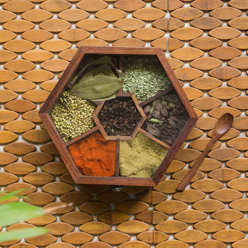 Natural wood spice box set with spoon